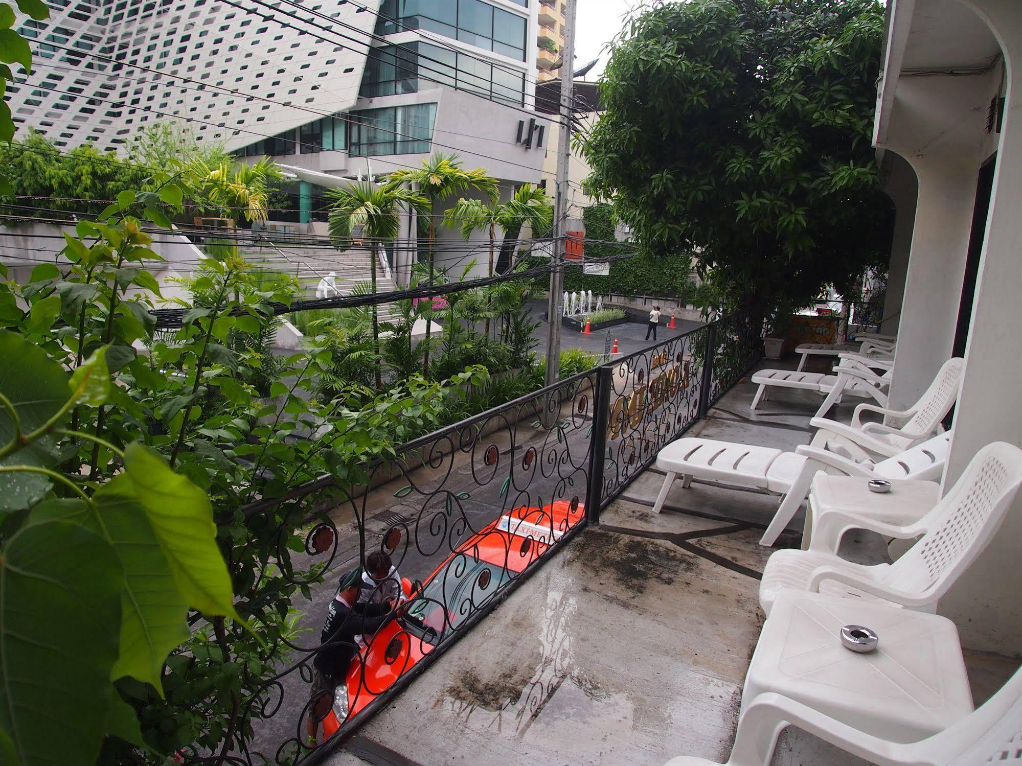 A-One Inn Bangkok Esterno foto